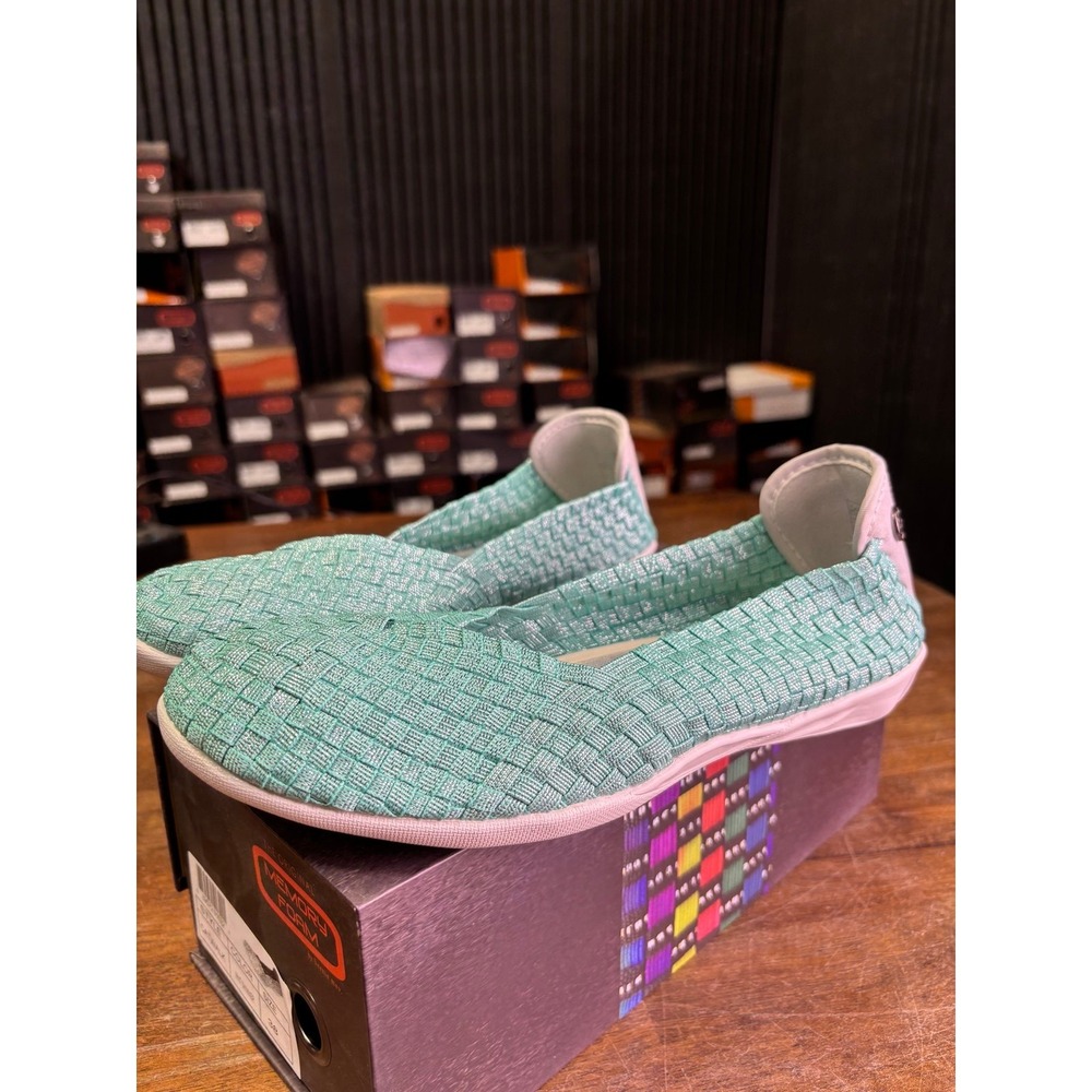 Bernie Mev Catwalk Mint Shimmer Woven Flats Size 38 US 7.5-8